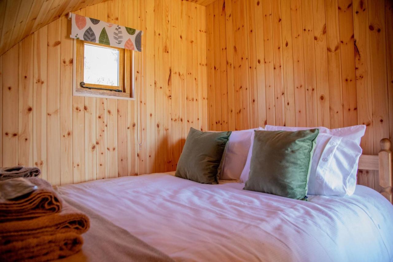 Barnhorn Glamping Villa Hooe Exterior photo